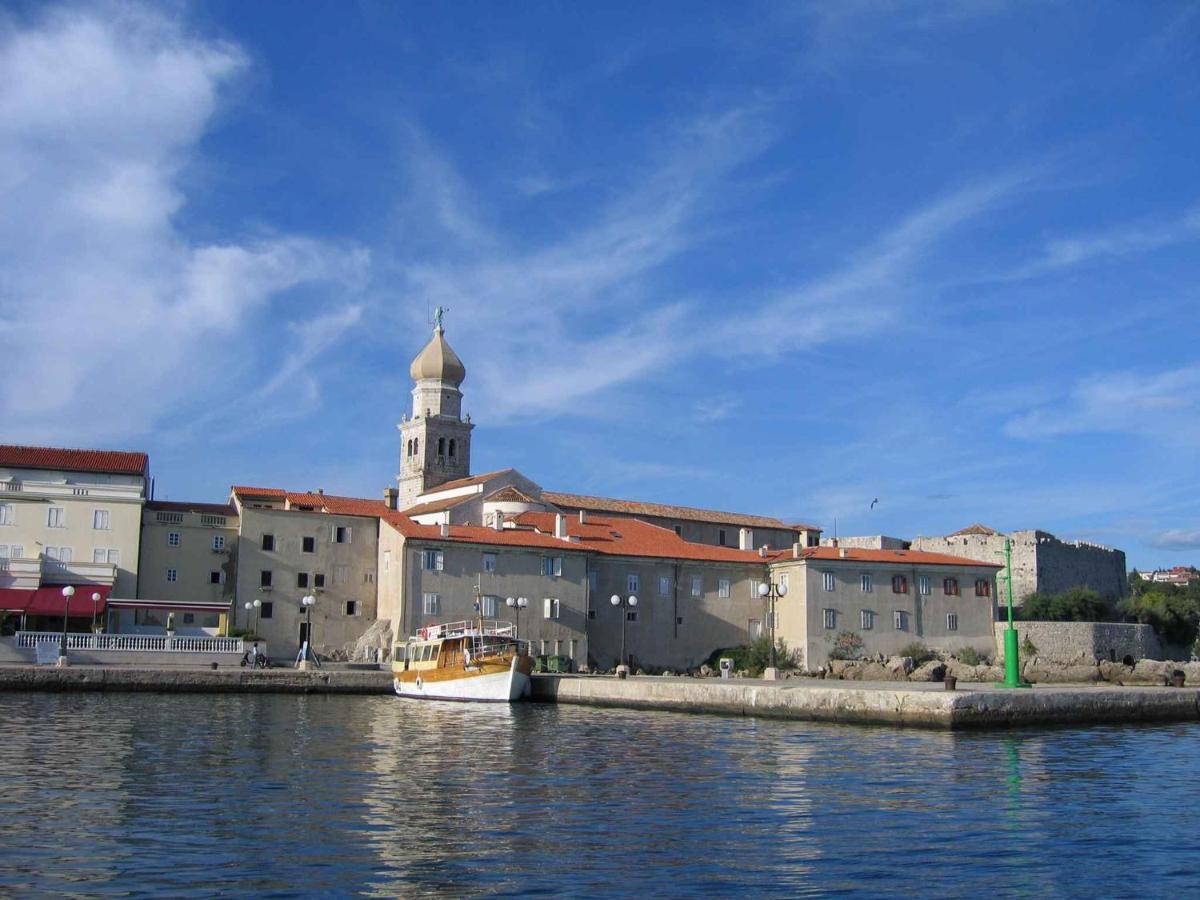 Apartments In Cizici/Insel Krk 31083 Exteriér fotografie